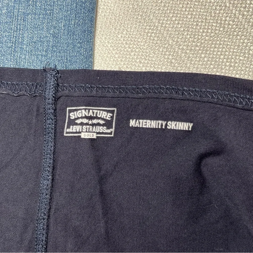 Signature by Levi Strauss Maternity Skinny Jeans - Size XL